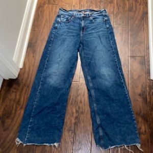American Eagle Super High Rise Baggy Wide Leg Jean